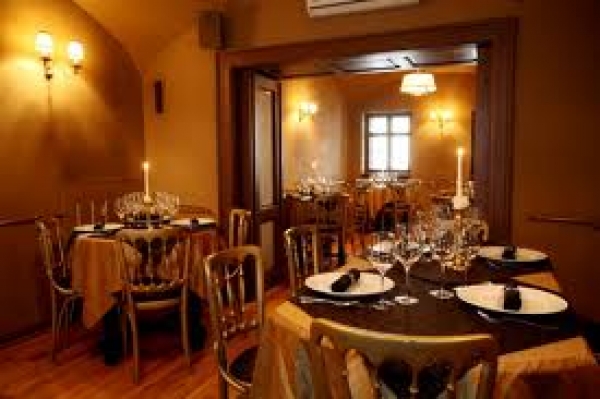 cazare Restaurant Napoca 15 poza