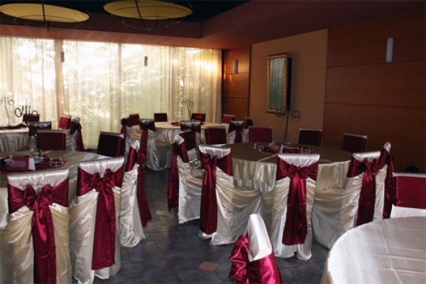 cazare Restaurant Piccadilly poza