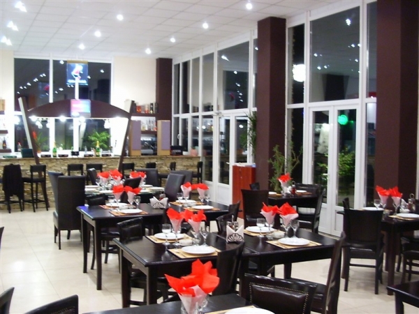 cazare Restaurant Selena poza