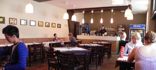 cazare Restaurant Marty Petit poza