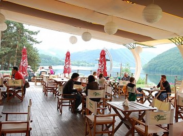 cazare Restaurant Gilau poza