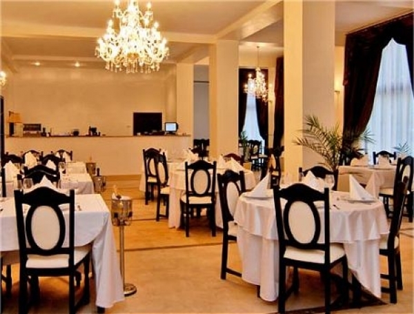 cazare Restaurant Richmond poza