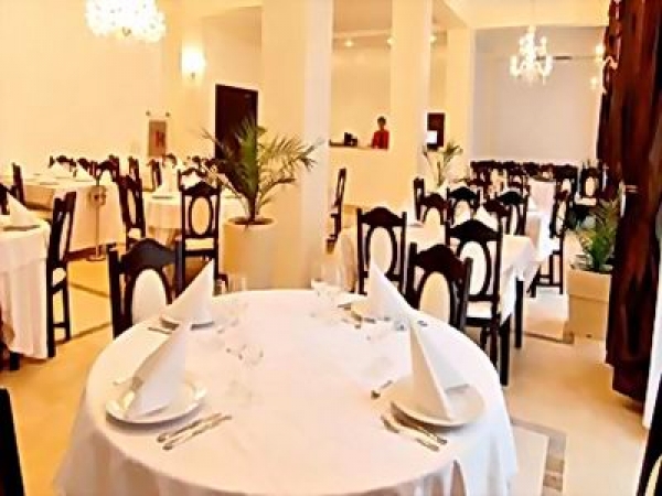 cazare Restaurant Richmond poza