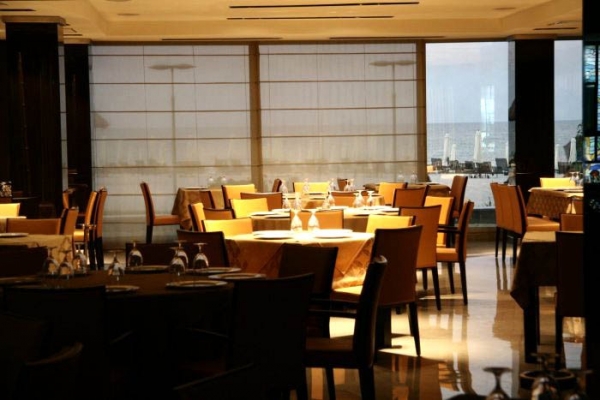 cazare Restaurant Akolade poza