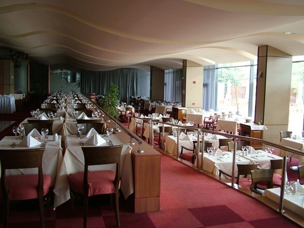 cazare Restaurant Blue Dolphin poza