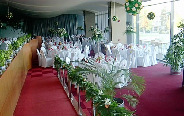 cazare Restaurant Blue Dolphin poza