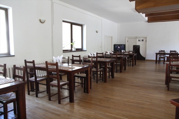 cazare Restaurant Faget Izvor poza