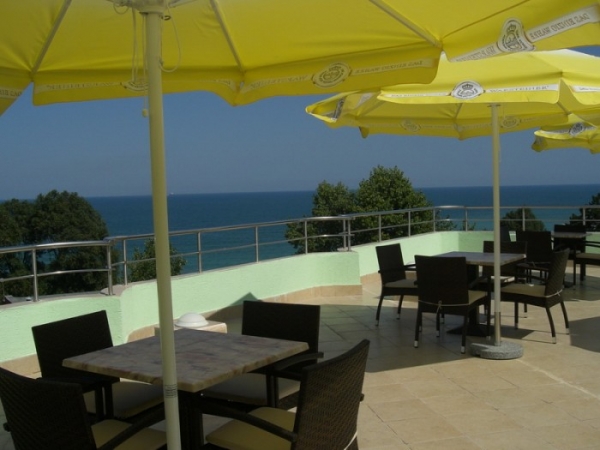 cazare Restaurant Smarald poza