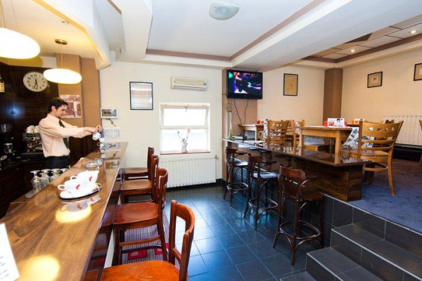 cazare Restaurant Casa Onix poza