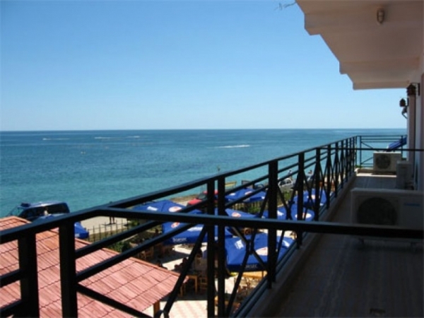 cazare Restaurant Trident poza