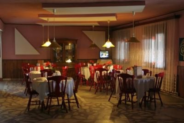 cazare Restaurant Silvia poza
