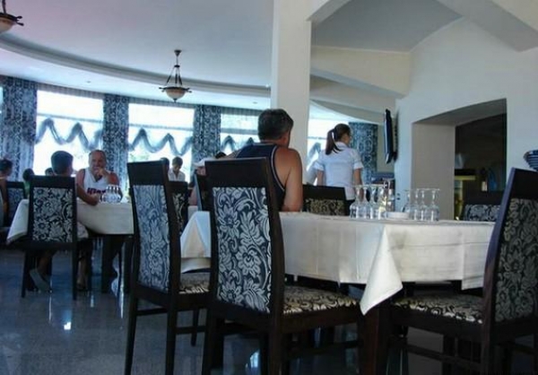 cazare Restaurant Belona poza