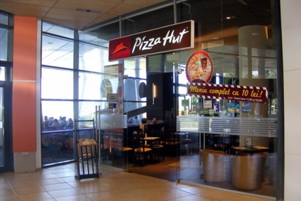 cazare Restaurant Pizza Hut poza