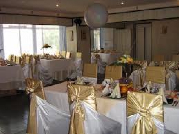 cazare Restaurant Caunita poza