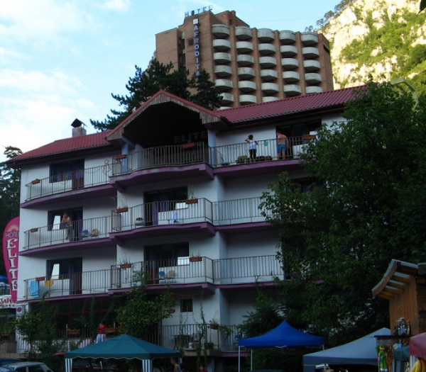cazare Restaurant Elite poza