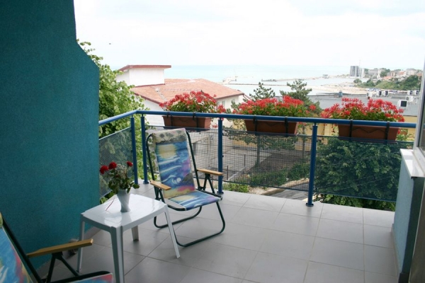 cazare Restaurant Dali poza