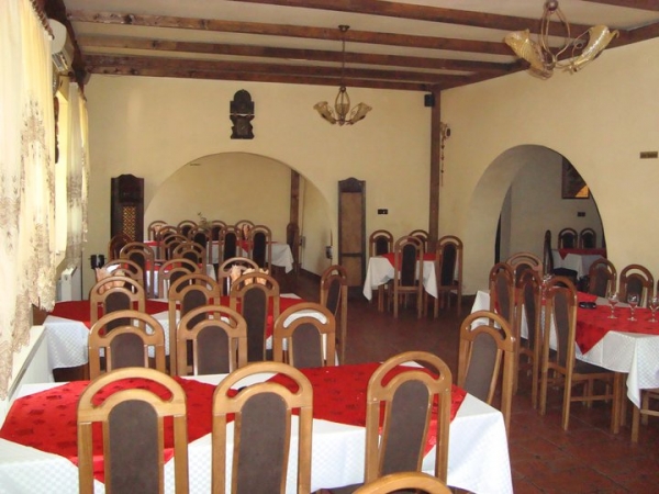 cazare Restaurant 7 Brazi poza