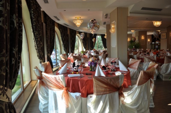 cazare Restaurant Oxford poza