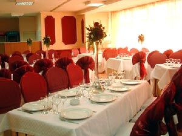 cazare Restaurant Pietroasa poza