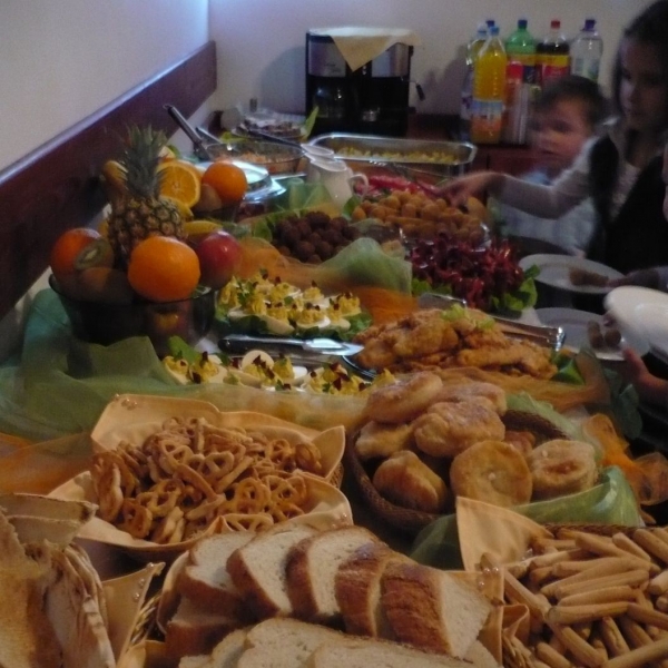 cazare Restaurant Casa Din Parc poza