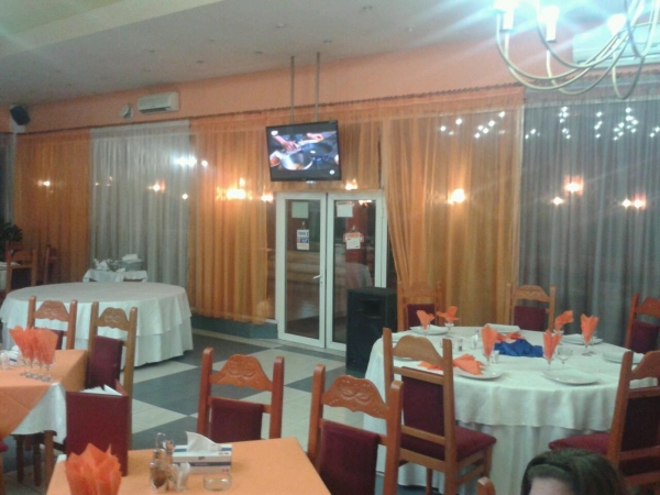 cazare Restaurant Casa Verde poza