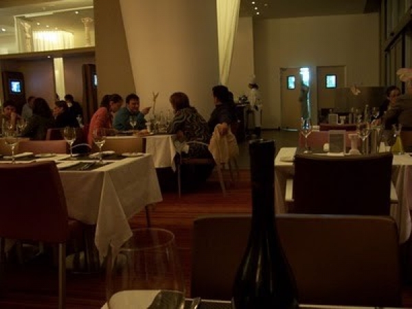 cazare Restaurant Cafe Theatro poza