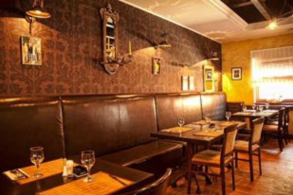 cazare Restaurant Trattoria Il Calcio Barbu Vacarescu poza