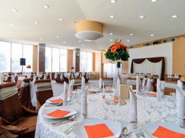 cazare Restaurant North Star Continental Resort poza