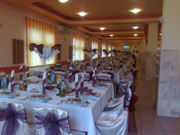 cazare Restaurant Deva poza