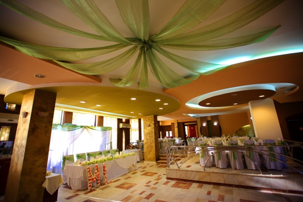 cazare Restaurant Rusca poza