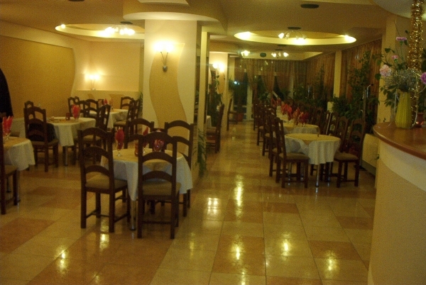 cazare Restaurant Azzuro poza