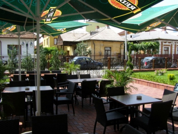 cazare Restaurant Casa Vera poza