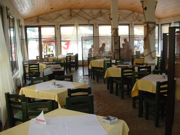 cazare Restaurant Swing poza