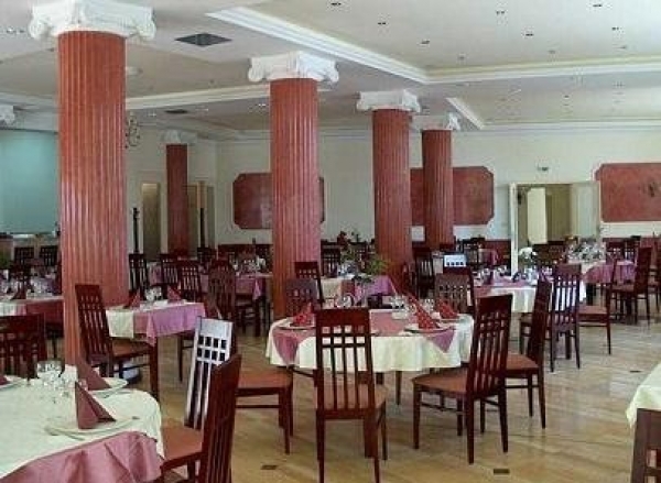 cazare Restaurant Sugas poza