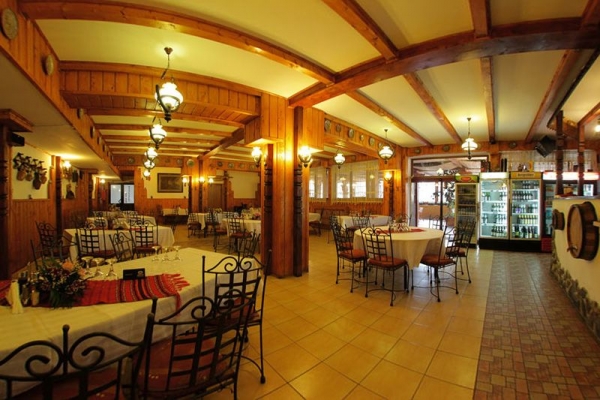 cazare Restaurant Alex poza