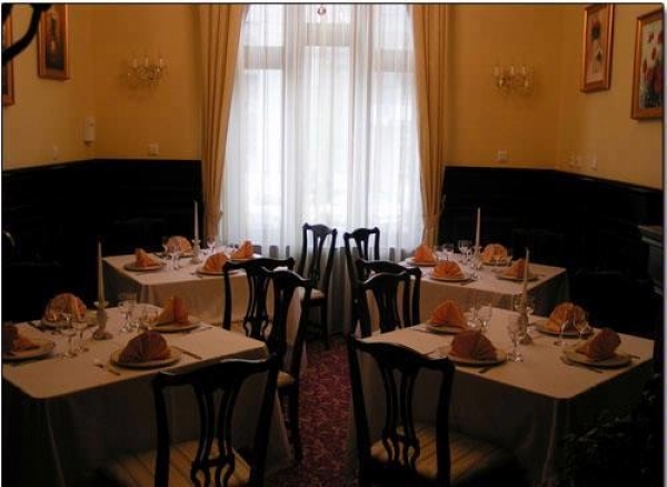 cazare Restaurant Premier poza
