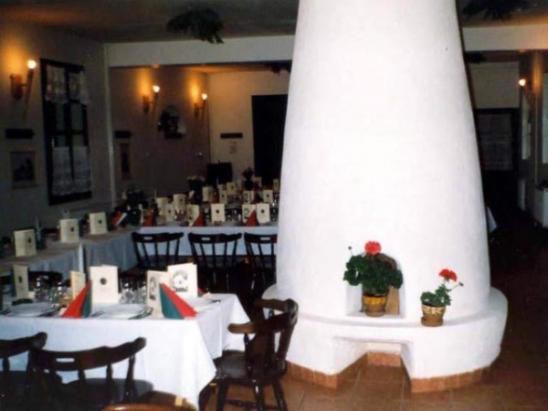 cazare Restaurant Gobe poza