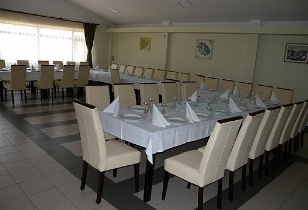 cazare Restaurant Dobrina poza