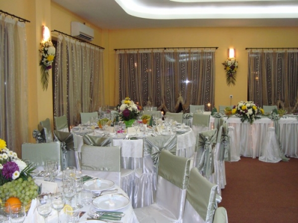 cazare Restaurant Raluca poza