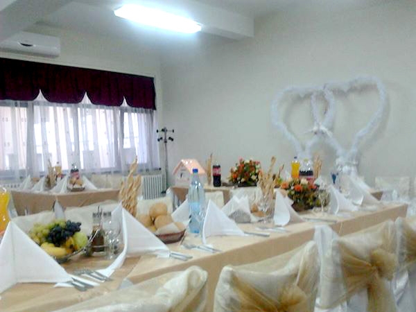 cazare Restaurant Vrancea poza