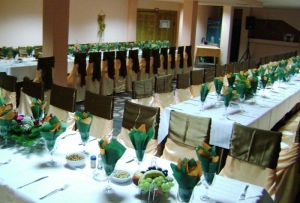 cazare Restaurant Tresor poza