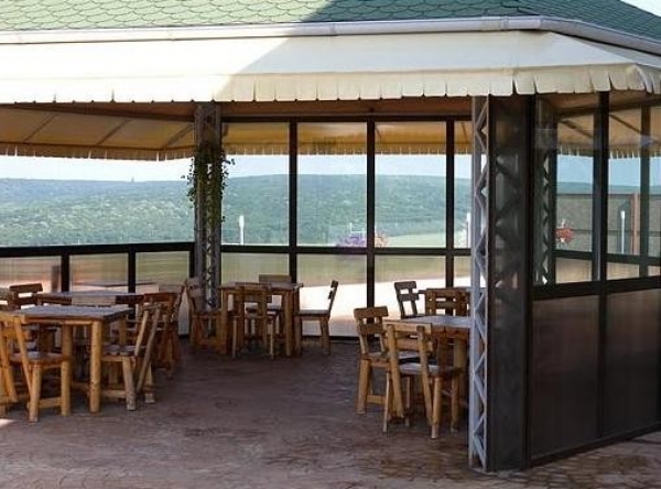 cazare Restaurant Dobrina poza