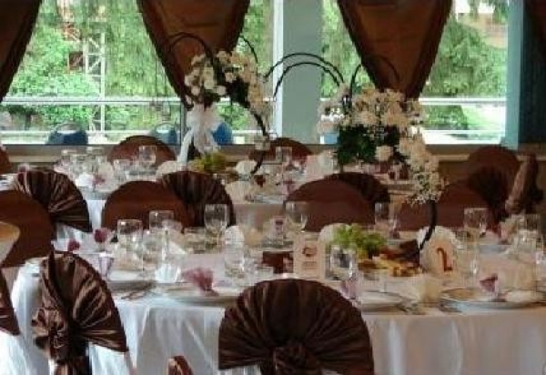 cazare Restaurant Central poza