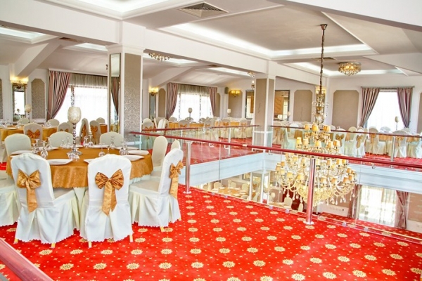 cazare Restaurant Steaua Apelor poza