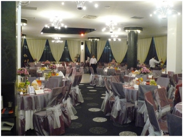 cazare Restaurant Zytto poza