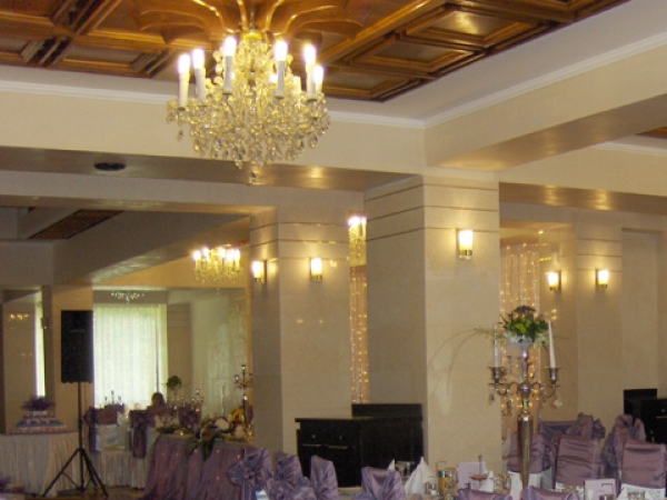 cazare Restaurant Hotel President poza