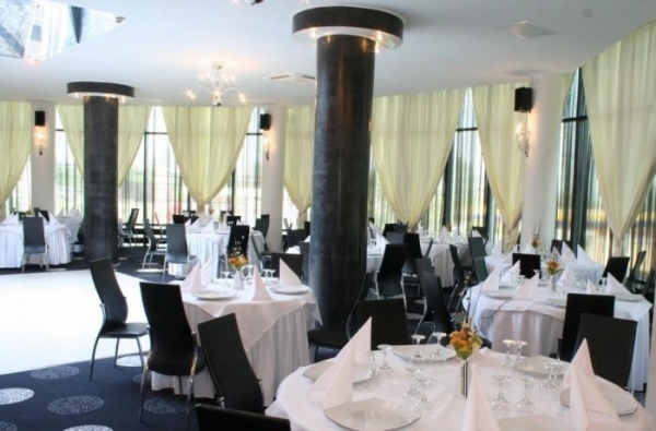 cazare Restaurant Zytto poza