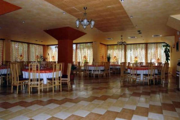 cazare Restaurant Maryo & Ema poza