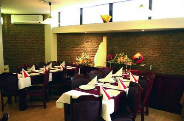 cazare Restaurant Clasic poza