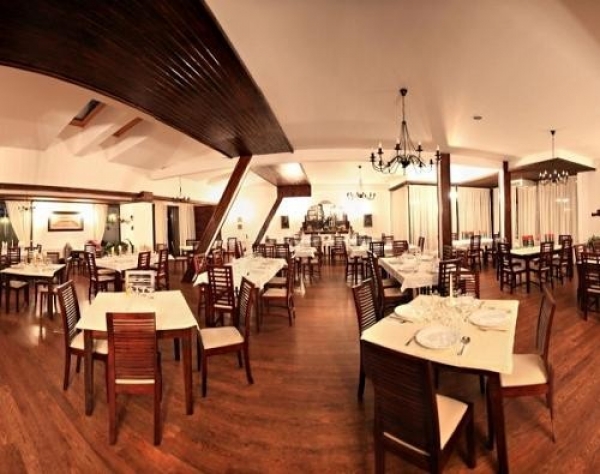 cazare Restaurant Hanul Voievozilor poza